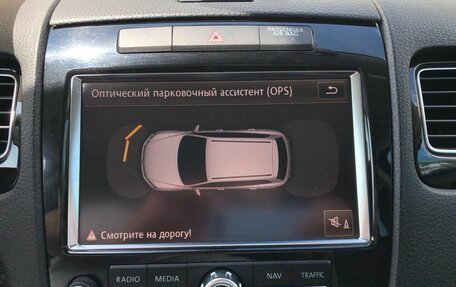 Volkswagen Touareg III, 2011 год, 2 015 000 рублей, 16 фотография