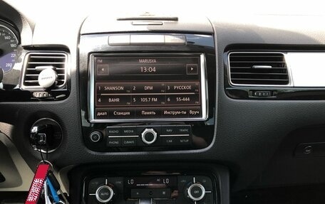 Volkswagen Touareg III, 2011 год, 2 015 000 рублей, 15 фотография