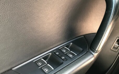 Volkswagen Touareg III, 2011 год, 2 015 000 рублей, 20 фотография