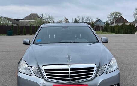 Mercedes-Benz E-Класс, 2009 год, 1 700 000 рублей, 2 фотография