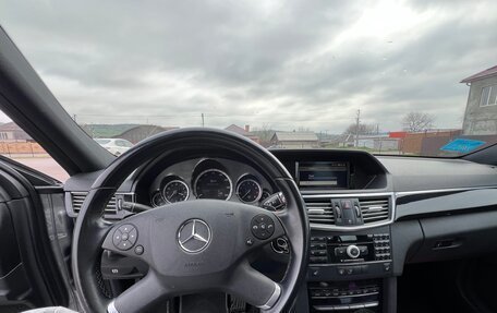 Mercedes-Benz E-Класс, 2009 год, 1 700 000 рублей, 15 фотография