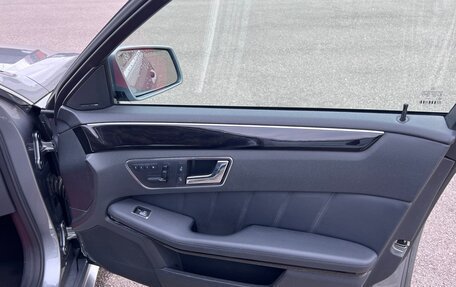Mercedes-Benz E-Класс, 2009 год, 1 700 000 рублей, 22 фотография