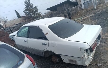 Toyota Crown, 2000 год, 10 000 рублей, 2 фотография