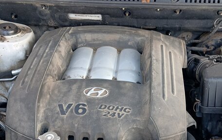 Hyundai Santa Fe III рестайлинг, 2004 год, 410 000 рублей, 15 фотография