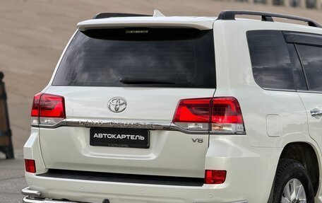 Toyota Land Cruiser 200, 2017 год, 6 700 000 рублей, 18 фотография