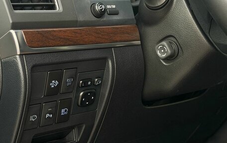 Toyota Land Cruiser 200, 2017 год, 6 700 000 рублей, 34 фотография