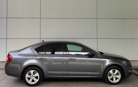 Skoda Octavia, 2018 год, 1 749 000 рублей, 4 фотография