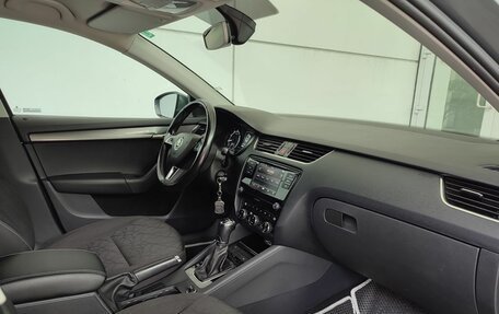 Skoda Octavia, 2018 год, 1 749 000 рублей, 11 фотография