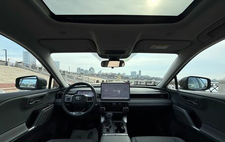 Toyota RAV4, 2026 год, 3 890 000 рублей, 35 фотография