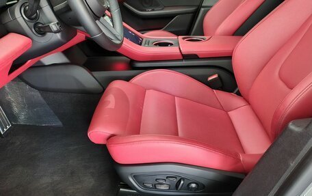 Porsche Taycan I, 2023 год, 18 900 000 рублей, 11 фотография