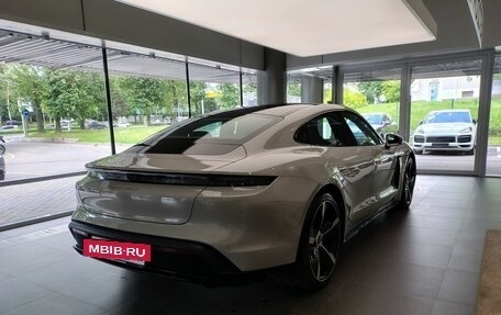 Porsche Taycan I, 2023 год, 18 900 000 рублей, 6 фотография