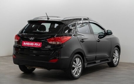 Hyundai Tucson III, 2010 год, 1 300 000 рублей, 5 фотография