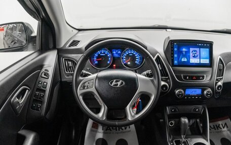 Hyundai Tucson III, 2010 год, 1 300 000 рублей, 10 фотография