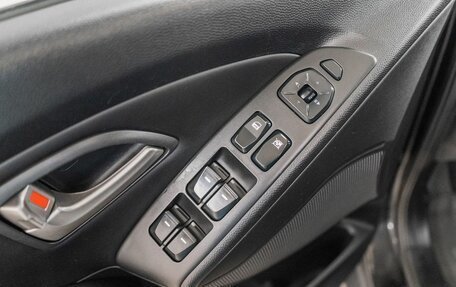 Hyundai Tucson III, 2010 год, 1 300 000 рублей, 16 фотография