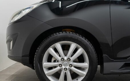 Hyundai Tucson III, 2010 год, 1 300 000 рублей, 19 фотография