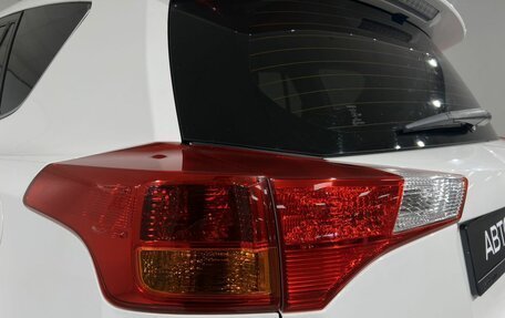 Toyota RAV4, 2014 год, 1 949 000 рублей, 10 фотография