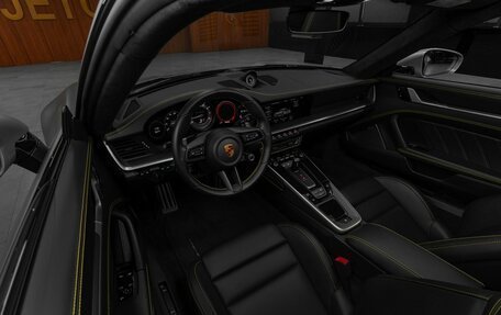 Porsche 911, 2020 год, 19 990 000 рублей, 18 фотография