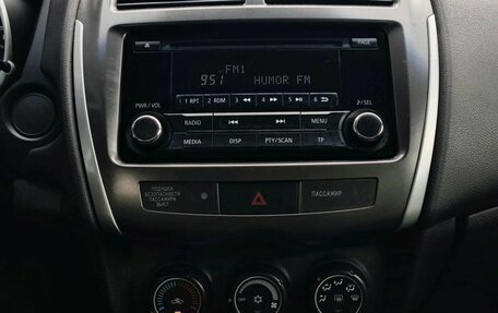 Mitsubishi ASX I рестайлинг, 2013 год, 1 030 000 рублей, 13 фотография