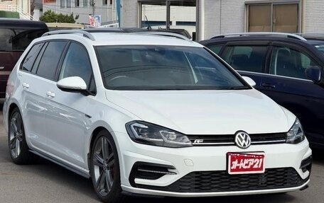 Volkswagen Golf VII, 2017 год, 1 610 999 рублей, 1 фотография