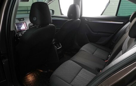 Skoda Octavia, 2017 год, 1 900 000 рублей, 11 фотография