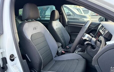 Volkswagen Golf VII, 2017 год, 1 610 999 рублей, 19 фотография