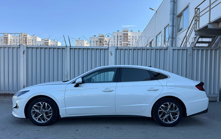 Hyundai Sonata VIII, 2021 год, 2 349 000 рублей, 2 фотография