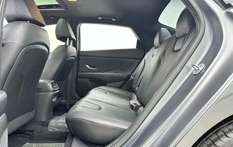Hyundai Elantra, 2022 год, 1 550 000 рублей, 4 фотография