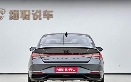 Hyundai Elantra, 2022 год, 1 550 000 рублей, 7 фотография