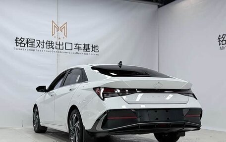 Hyundai Elantra, 2023 год, 1 540 000 рублей, 3 фотография