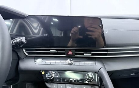 Hyundai Elantra, 2023 год, 1 540 000 рублей, 10 фотография