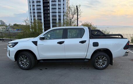 Toyota Hilux VIII, 2025 год, 5 850 000 рублей, 3 фотография