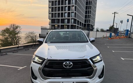 Toyota Hilux VIII, 2025 год, 5 850 000 рублей, 11 фотография