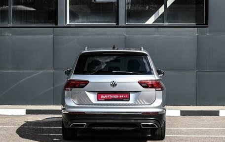 Volkswagen Tiguan II, 2019 год, 2 544 000 рублей, 4 фотография