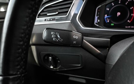 Volkswagen Tiguan II, 2019 год, 2 544 000 рублей, 13 фотография