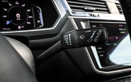 Volkswagen Tiguan II, 2019 год, 2 544 000 рублей, 14 фотография