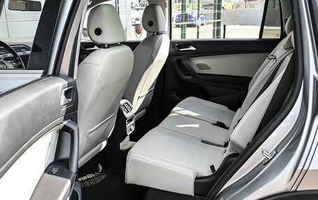 Volkswagen Tiguan II, 2019 год, 2 544 000 рублей, 11 фотография