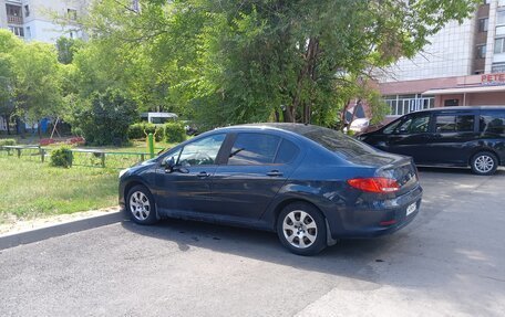 Peugeot 408 I рестайлинг, 2013 год, 550 000 рублей, 2 фотография