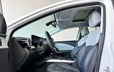 Chevrolet Monza, 2023 год, 1 240 000 рублей, 7 фотография
