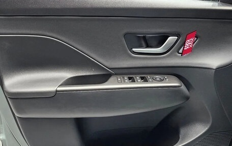 Hyundai Kona, 2025 год, 1 720 123 рублей, 24 фотография