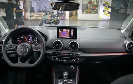 Audi Q2 I, 2022 год, 1 690 000 рублей, 6 фотография