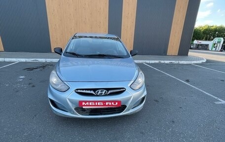 Hyundai Solaris II рестайлинг, 2013 год, 515 000 рублей, 9 фотография