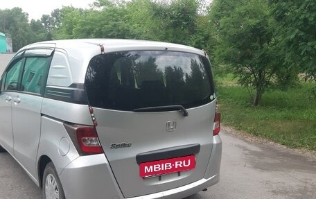 Honda Freed I, 2011 год, 1 000 000 рублей, 9 фотография