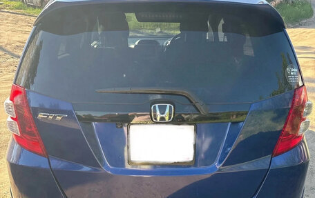 Honda Fit III, 2010 год, 850 000 рублей, 8 фотография