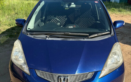 Honda Fit III, 2010 год, 850 000 рублей, 3 фотография