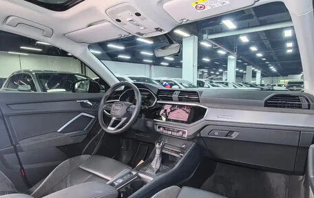 Audi Q3 Sportback, 2022 год, 2 200 000 рублей, 14 фотография