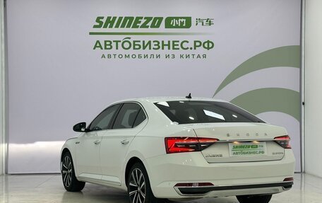 Skoda Superb III рестайлинг, 2023 год, 2 250 000 рублей, 4 фотография