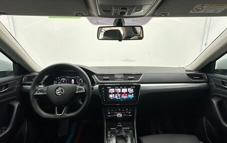 Skoda Superb III рестайлинг, 2023 год, 2 250 000 рублей, 12 фотография