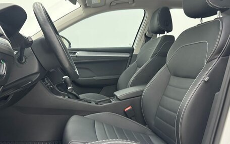Skoda Superb III рестайлинг, 2023 год, 2 250 000 рублей, 7 фотография