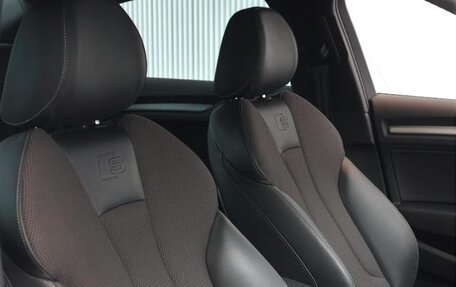 Audi A3, 2018 год, 1 000 000 рублей, 17 фотография