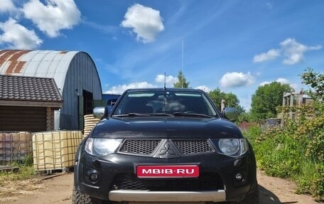 Mitsubishi L200 IV рестайлинг, 2011 год, 1 800 000 рублей, 1 фотография